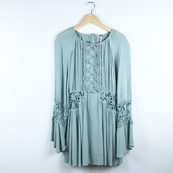 Free People Dresses & Skirts - Free People Light Green Open Back Dress Size 0